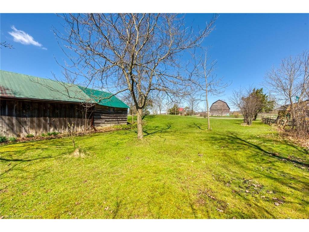 









555


Edgewater

Place,
Dunnville,




ON
N1A 2W8

