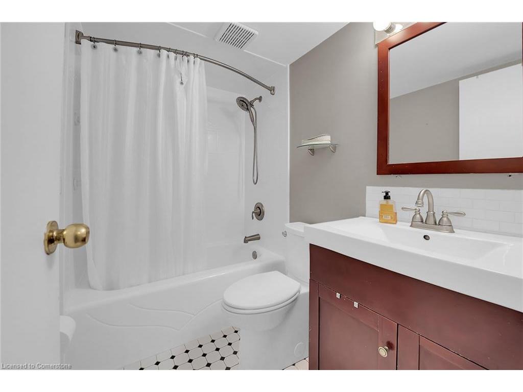 









198


Scott

Street, 220,
St. Catharines,




ON
L2N 5T3

