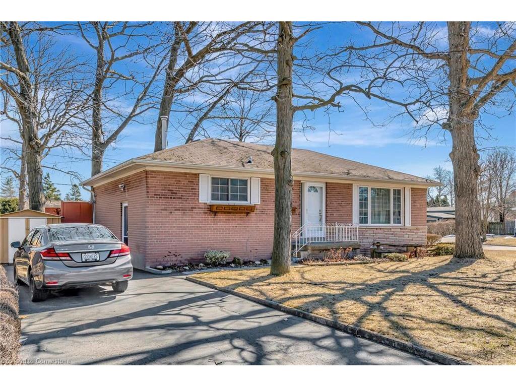 









429


Norrie

Crescent,
Burlington,




ON
L7L 3S4


