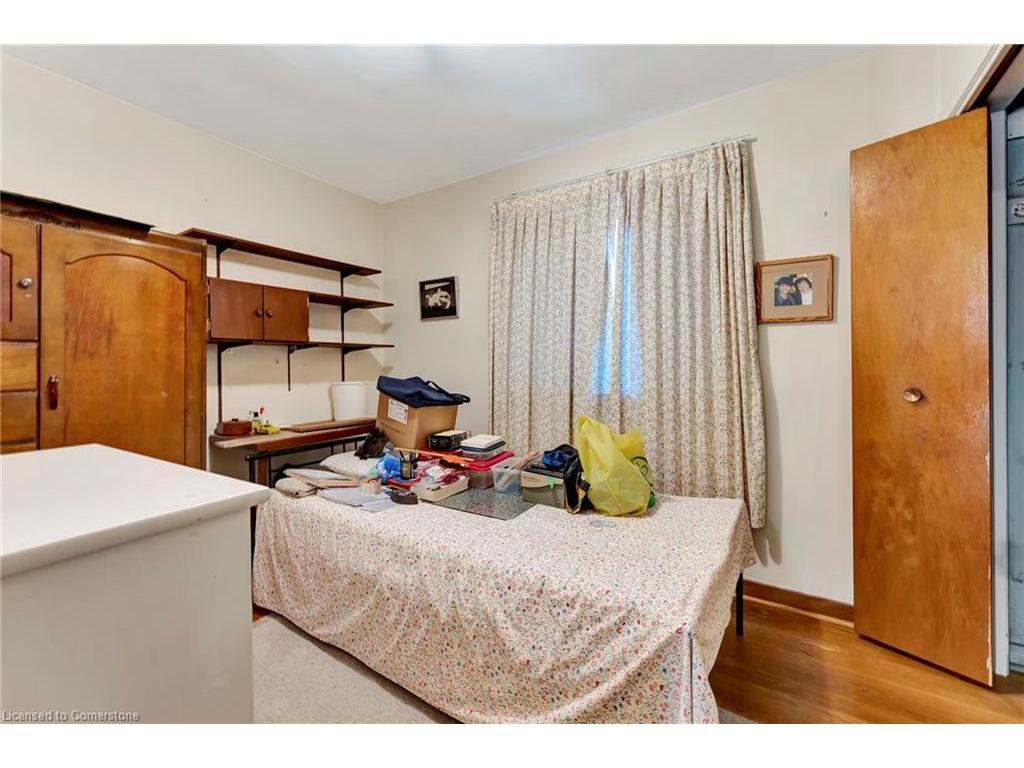 









429


Norrie

Crescent,
Burlington,




ON
L7L 3S4

