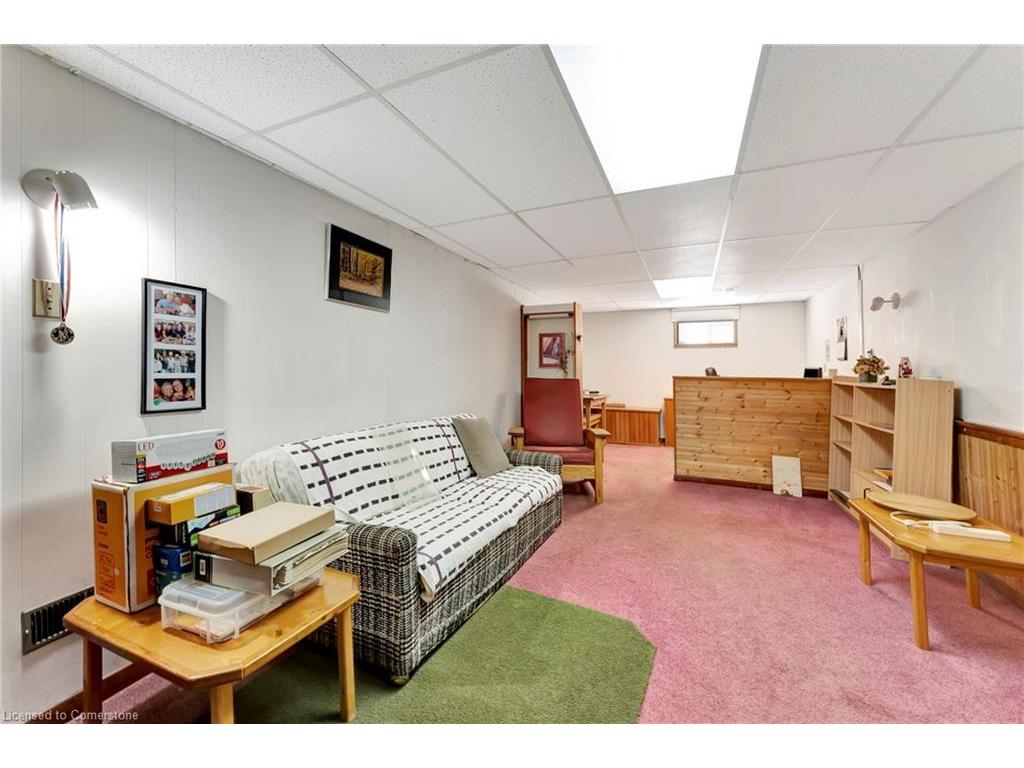 









429


Norrie

Crescent,
Burlington,




ON
L7L 3S4

