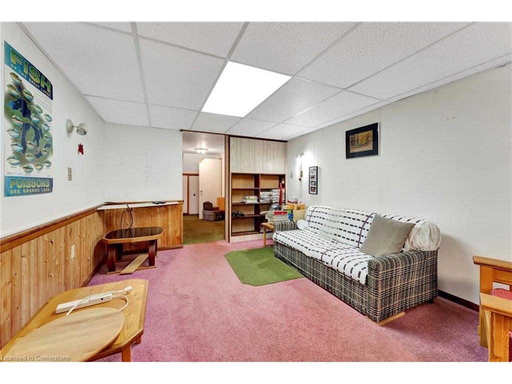 









429


Norrie

Crescent,
Burlington,




ON
L7L 3S4

