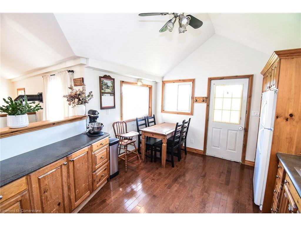









617


Marshagen

Road,
Dunnville,




ON
N1A 2W7

