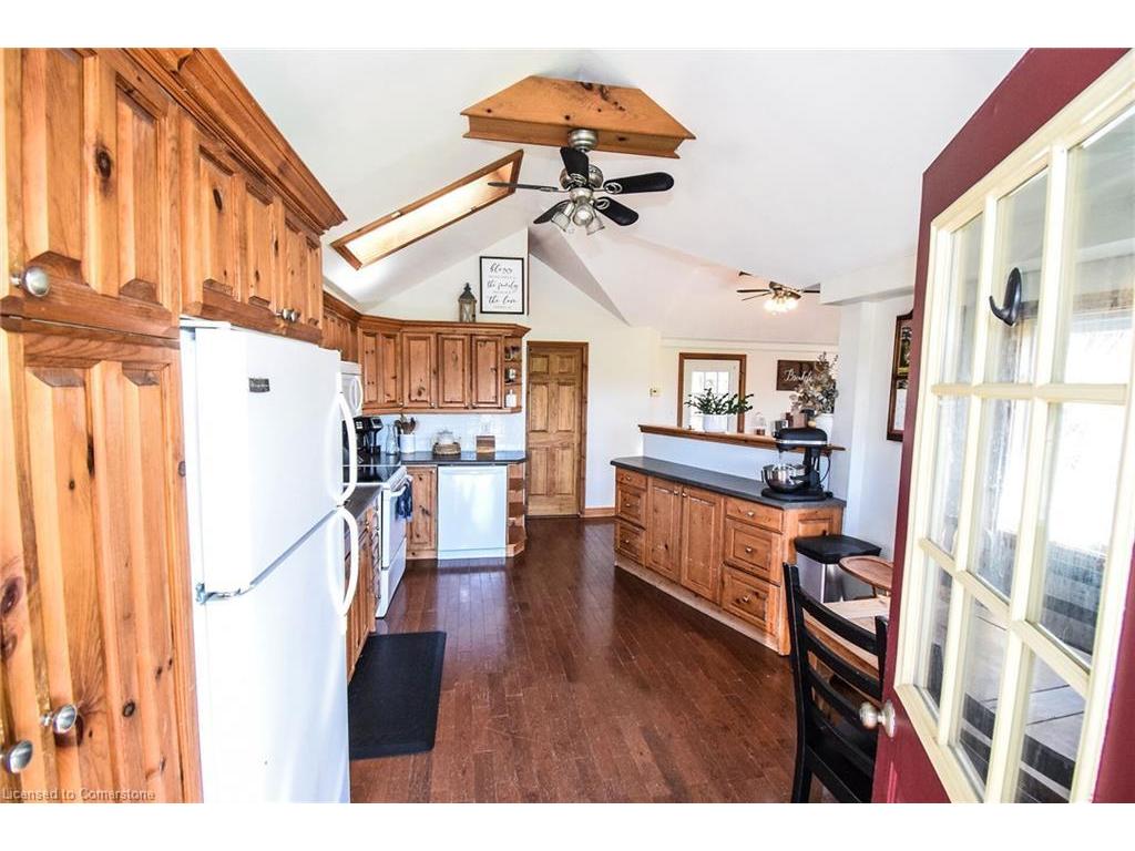 









617


Marshagen

Road,
Dunnville,




ON
N1A 2W7


