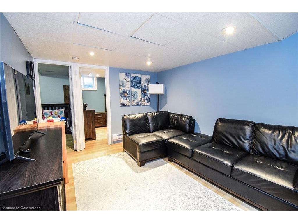 









617


Marshagen

Road,
Dunnville,




ON
N1A 2W7


