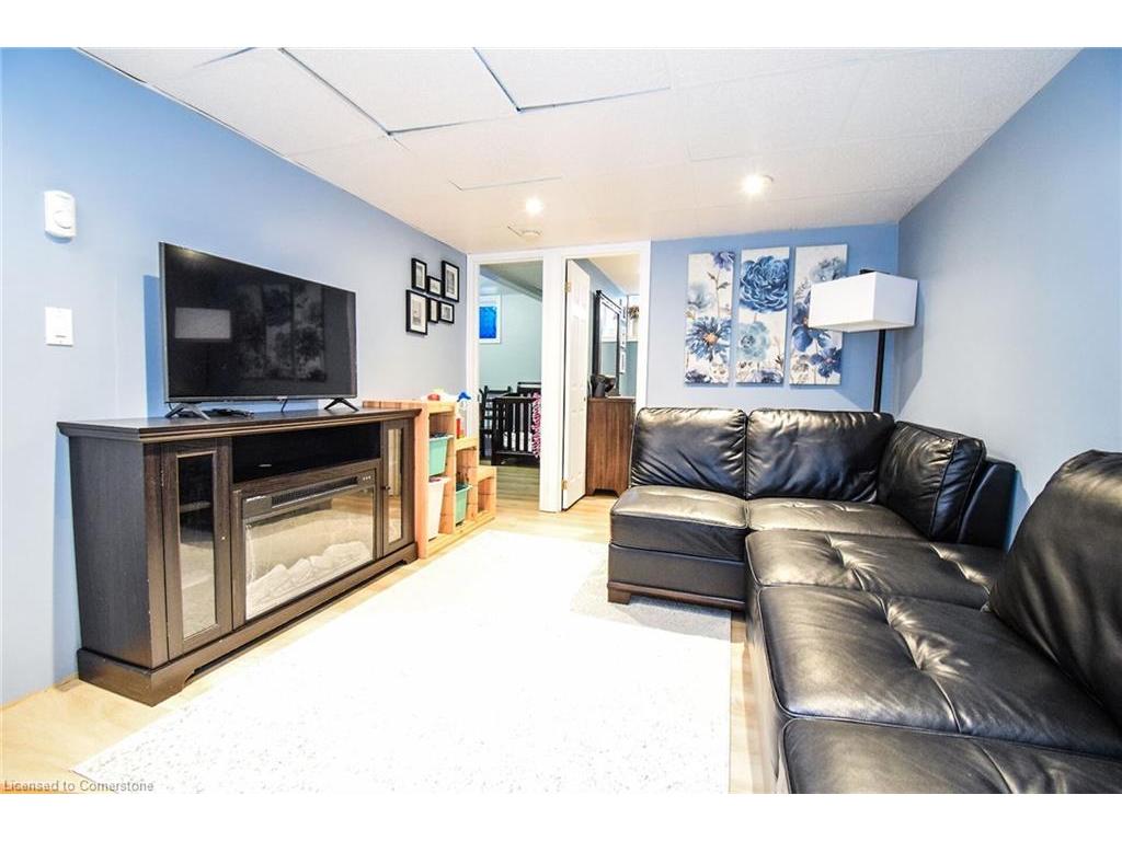 









617


Marshagen

Road,
Dunnville,




ON
N1A 2W7

