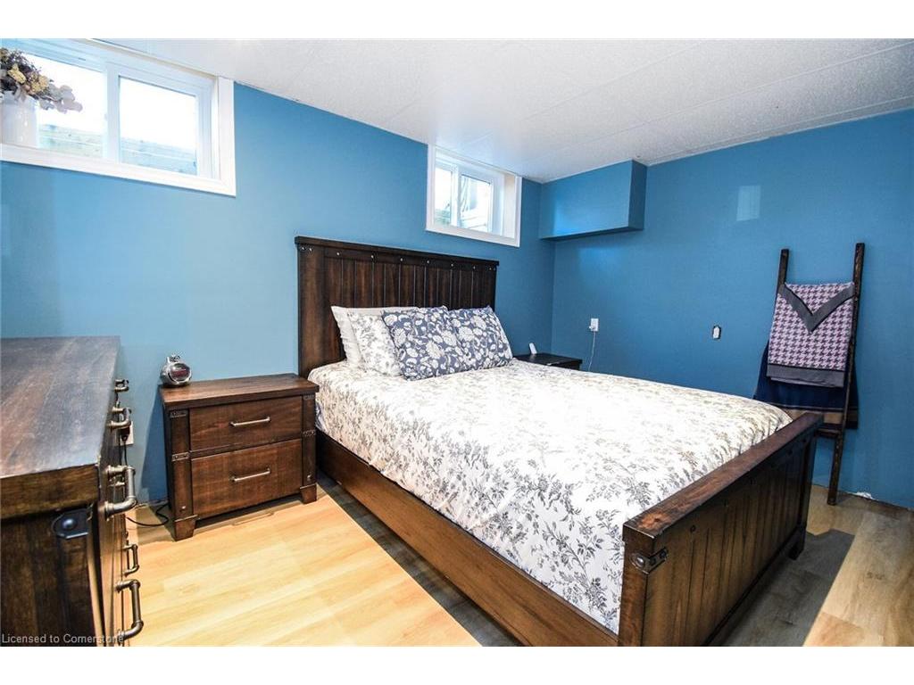 









617


Marshagen

Road,
Dunnville,




ON
N1A 2W7

