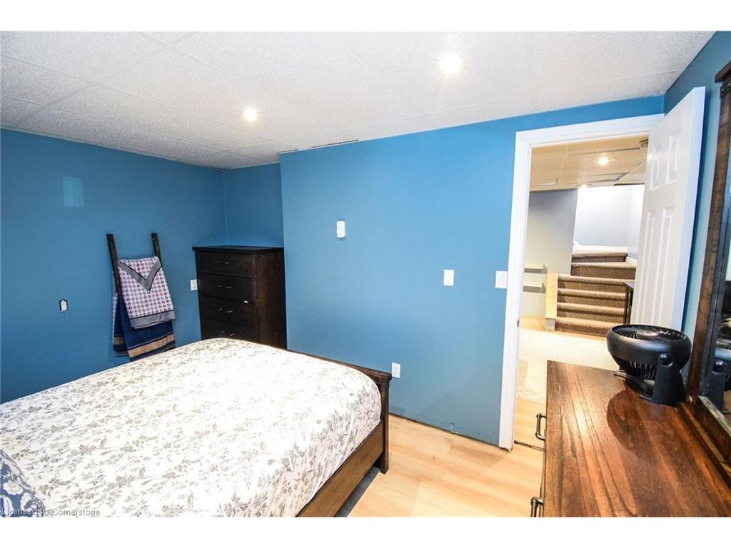 









617


Marshagen

Road,
Dunnville,




ON
N1A 2W7

