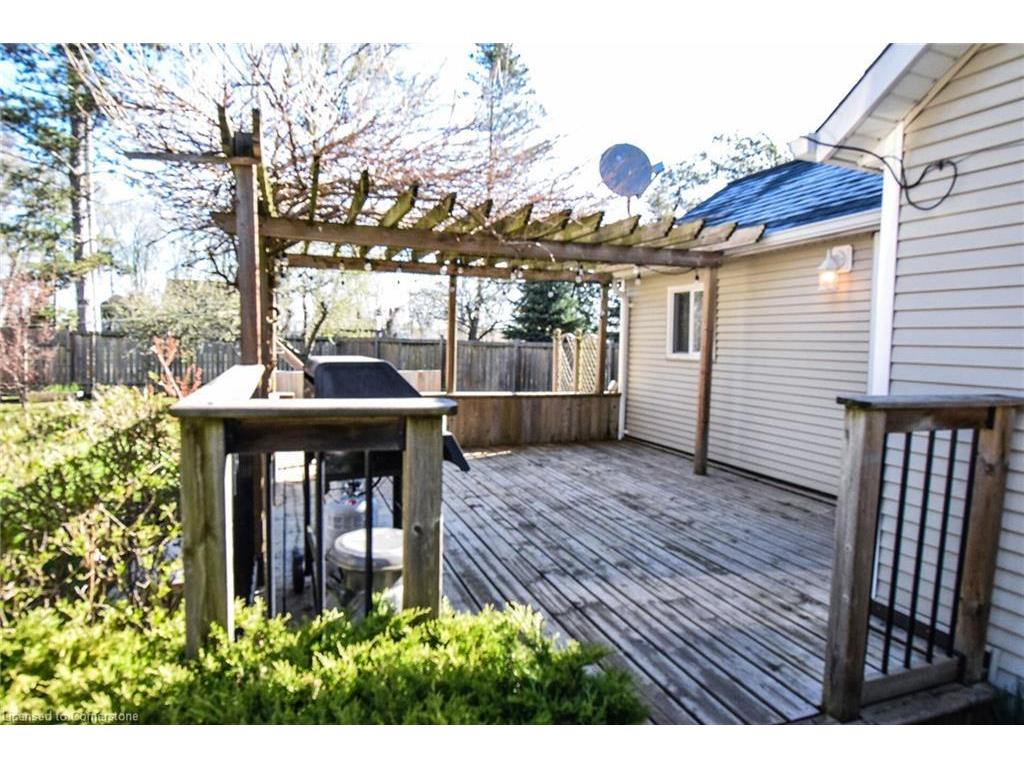 









617


Marshagen

Road,
Dunnville,




ON
N1A 2W7

