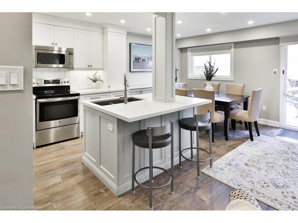 









1558


Lancaster

Drive, 66,
Oakville,




ON
L6H 2Z4

