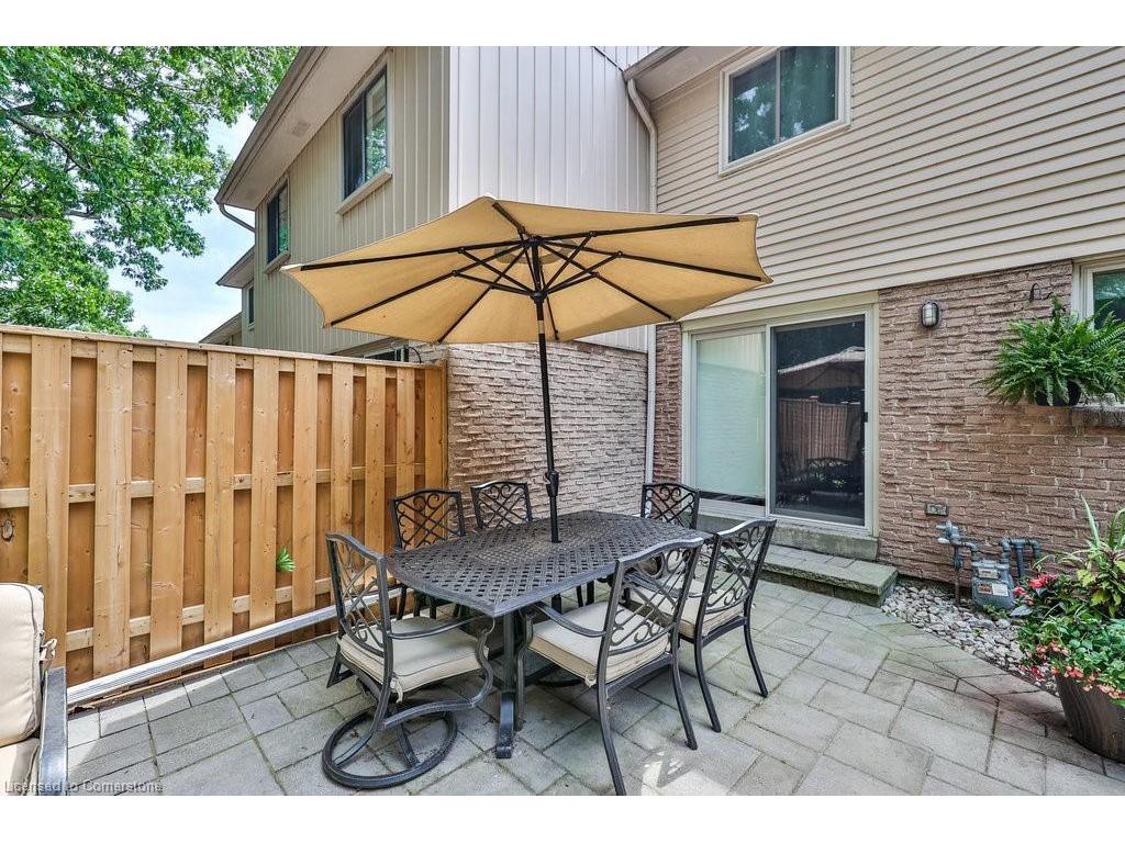









1558


Lancaster

Drive, 66,
Oakville,




ON
L6H 2Z4

