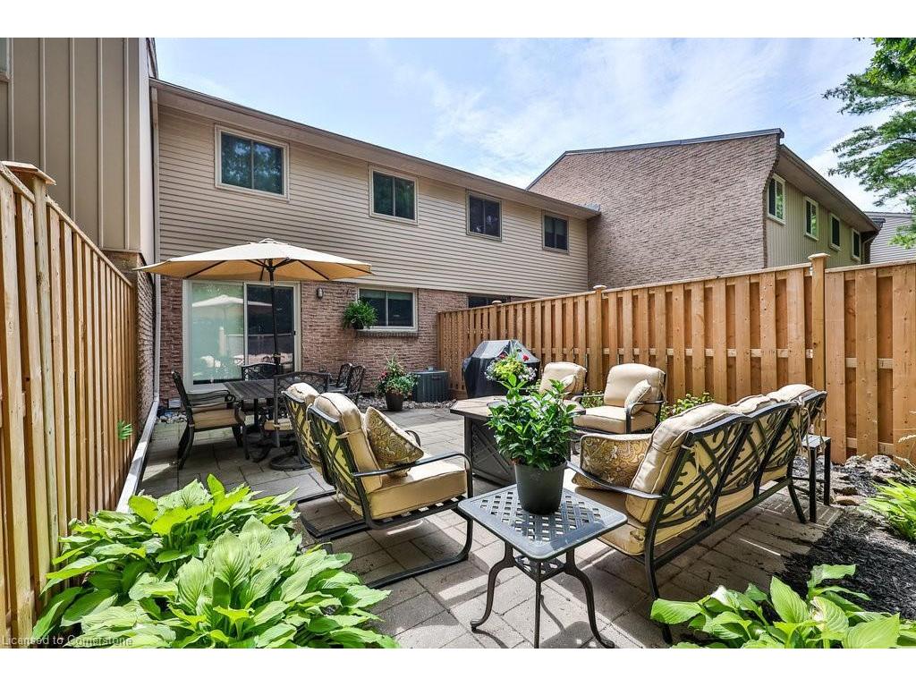 









1558


Lancaster

Drive, 66,
Oakville,




ON
L6H 2Z4

