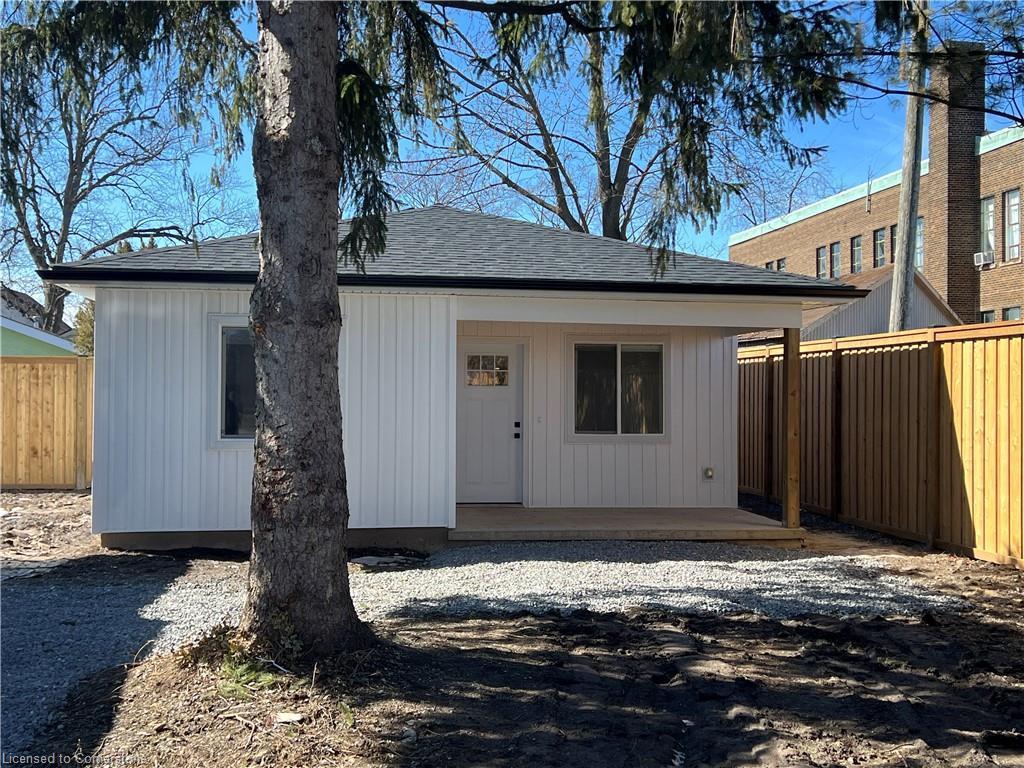 









13


Duncan

Street, 2,
Welland,




ON
L3B 2C5

