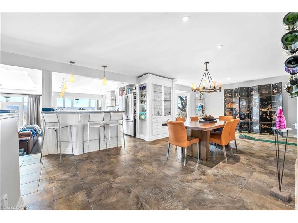 









915


Queenston

Road,
Niagara-on-the-Lake,




ON
L0S 1J0

