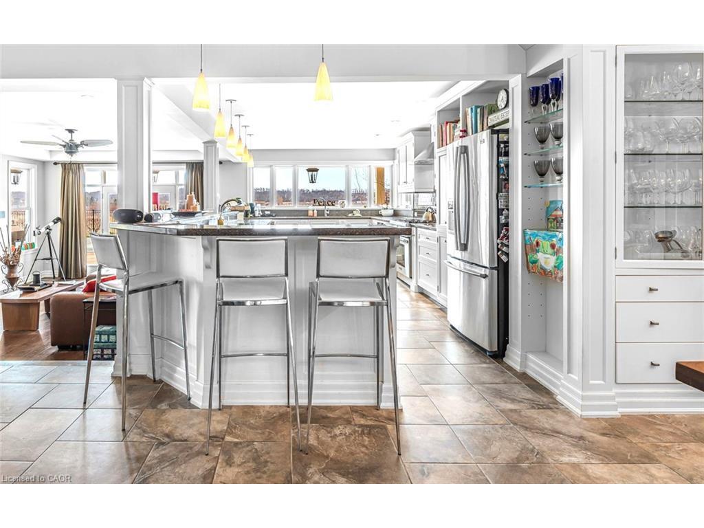 









915


Queenston

Road,
Niagara-on-the-Lake,




ON
L0S 1J0

