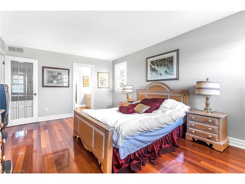 









915


Queenston

Road,
Niagara-on-the-Lake,




ON
L0S 1J0

