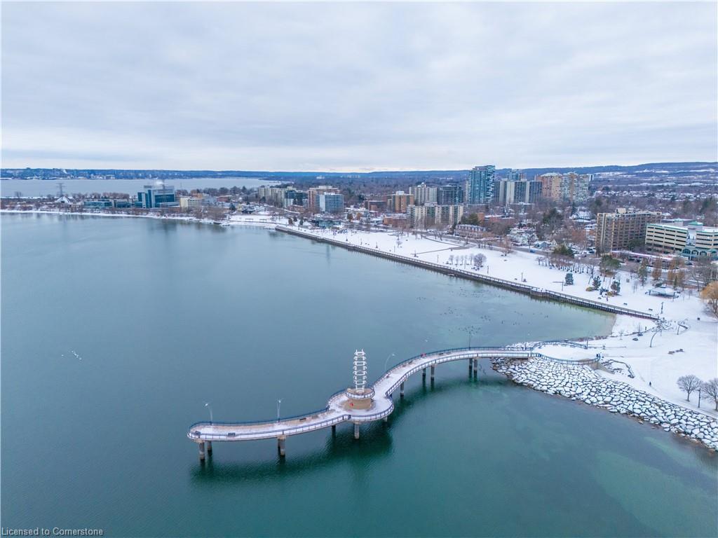 









2013


Lakeshore

Road,
Burlington,




ON
L7R 1A1

