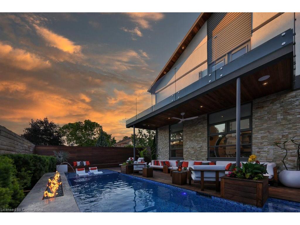 









622


Kozel

Court,
Mississauga,




ON
L4Z 4E4

