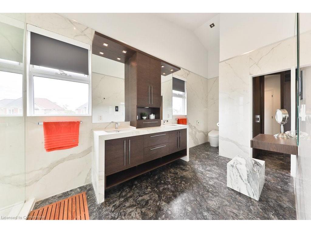 









622


Kozel

Court,
Mississauga,




ON
L4Z 4E4

