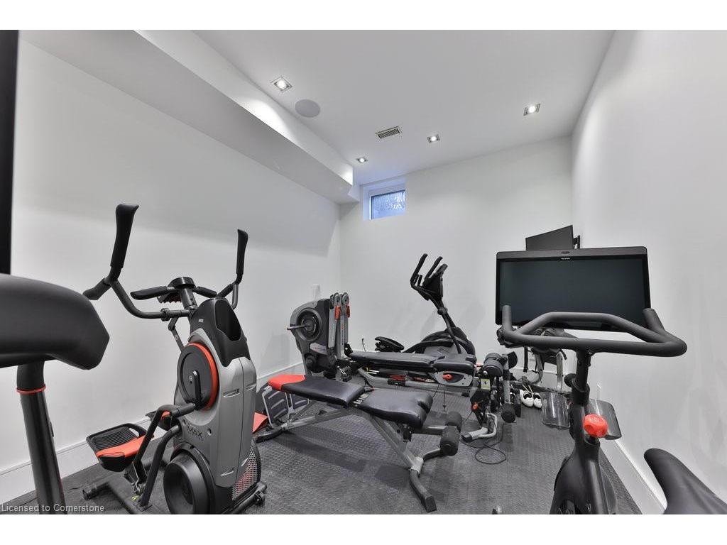 









622


Kozel

Court,
Mississauga,




ON
L4Z 4E4

