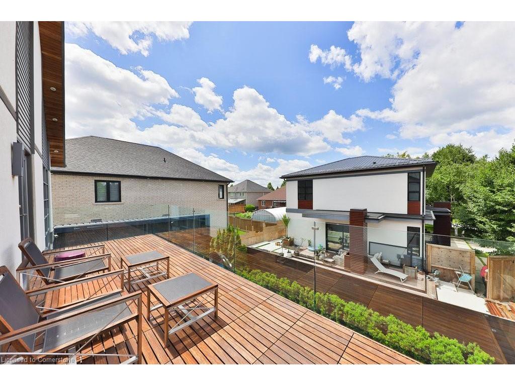 









622


Kozel

Court,
Mississauga,




ON
L4Z 4E4

