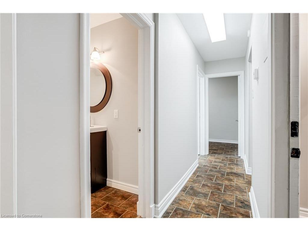 









15


Empress

Avenue,
Hamilton,




ON
L9A 1M1

