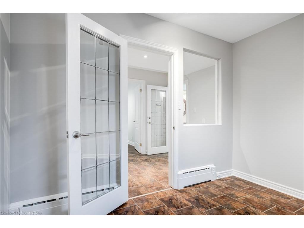 









15


Empress

Avenue,
Hamilton,




ON
L9A 1M1

