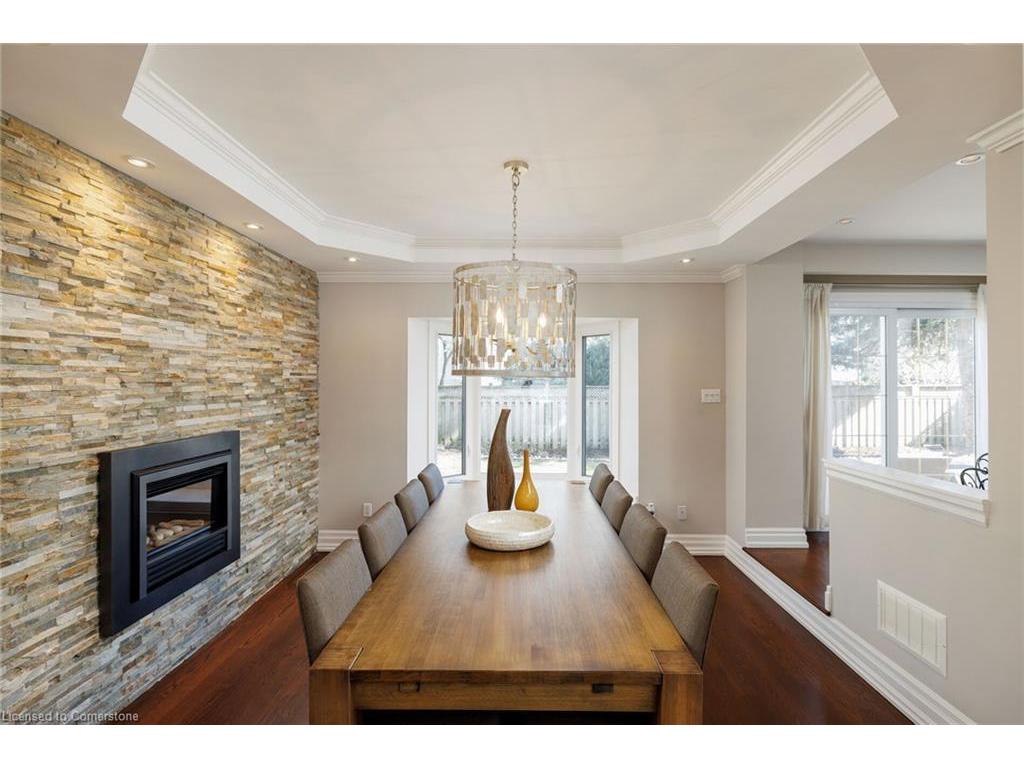 









2358


Canso

Road,
Oakville,




ON
L6J 5W6

