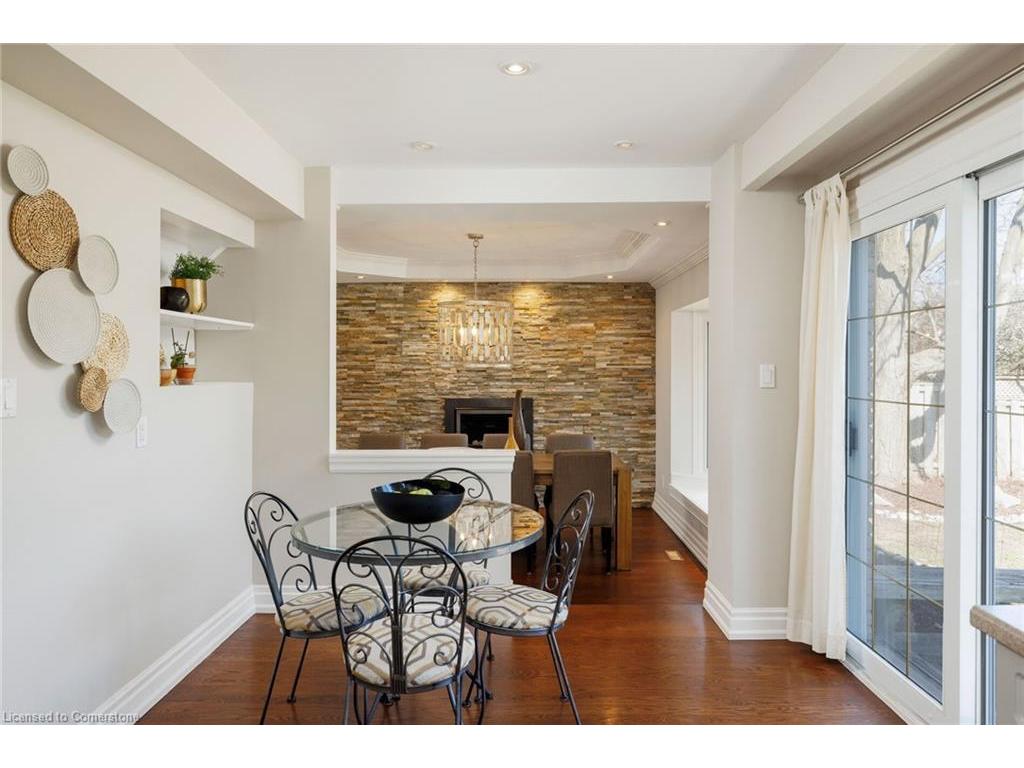 









2358


Canso

Road,
Oakville,




ON
L6J 5W6

