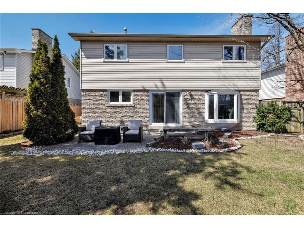 









2358


Canso

Road,
Oakville,




ON
L6J 5W6

