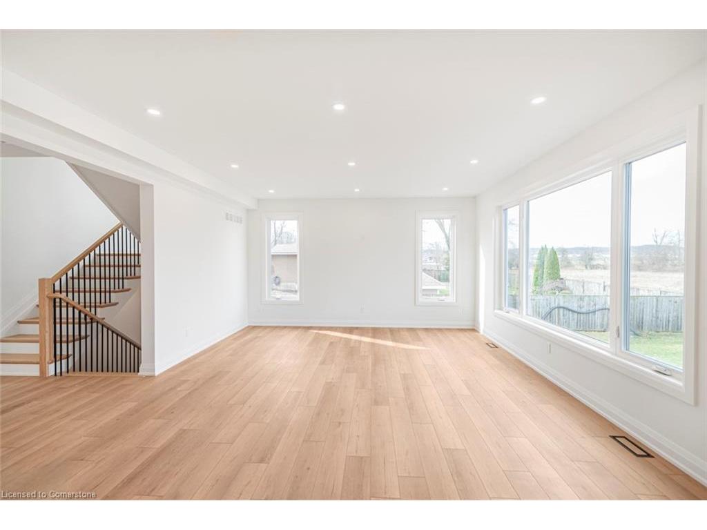 









4364


Victoria

Avenue,
Vineland,




ON
L0R 2E0

