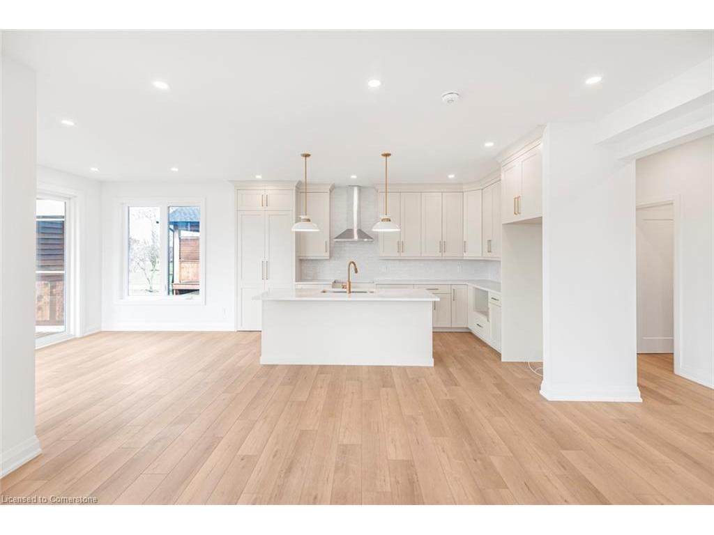 









4364


Victoria

Avenue,
Vineland,




ON
L0R 2E0

