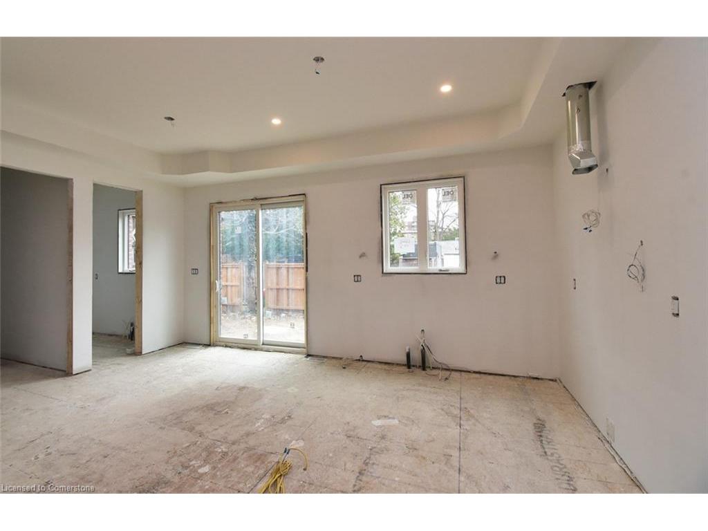 









279


Hess

Street South,
Hamilton,




ON
L8P 3P6

