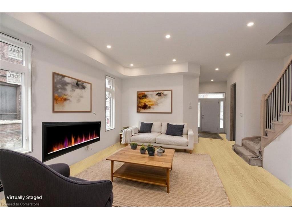 









279


Hess

Street South,
Hamilton,




ON
L8P 3P6

