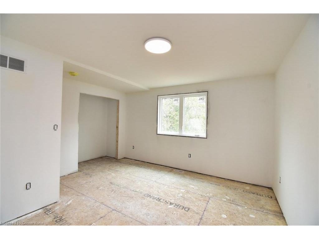 









279


Hess

Street South,
Hamilton,




ON
L8P 3P6

