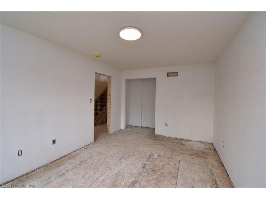 









279


Hess

Street South,
Hamilton,




ON
L8P 3P6

