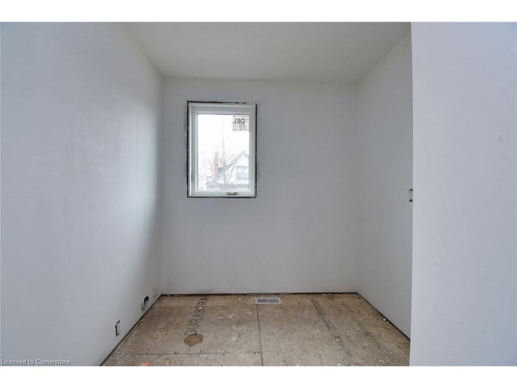 









279


Hess

Street South,
Hamilton,




ON
L8P 3P6

