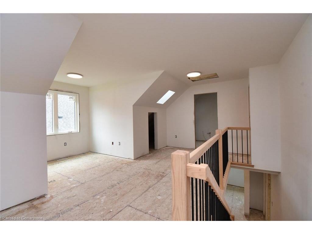 









279


Hess

Street South,
Hamilton,




ON
L8P 3P6


