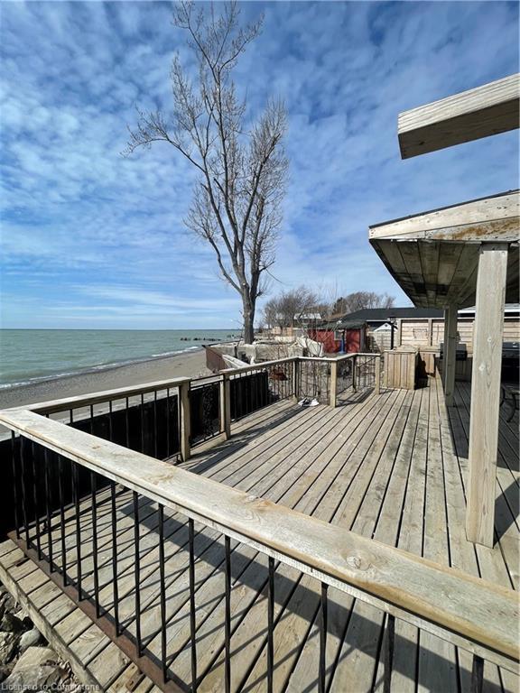 









18210


Erie Shore

Drive,
Blenheim,




ON
N0P 1A0


