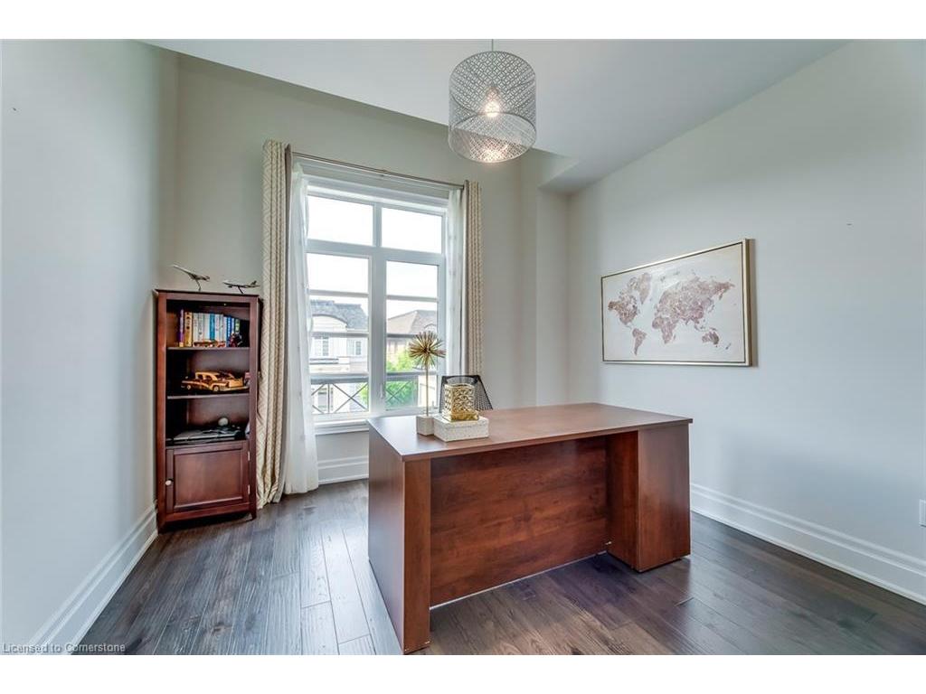 









377


Tudor

Avenue,
Oakville,




ON
L6K 0G8

