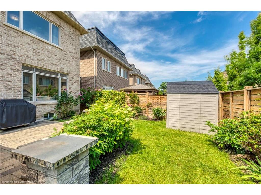 









377


Tudor

Avenue,
Oakville,




ON
L6K 0G8

