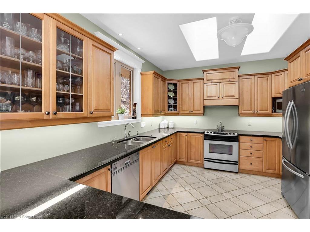 









130


Dorchester

Drive,
Grimsby,




ON
L3M 1A8

