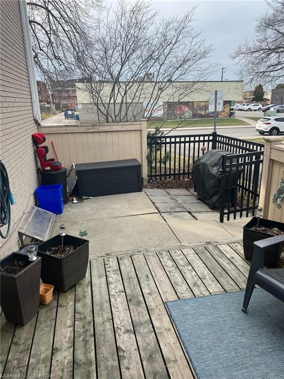 









25


Greenford

Drive,
Hamilton,




ON
L8G 2G4

