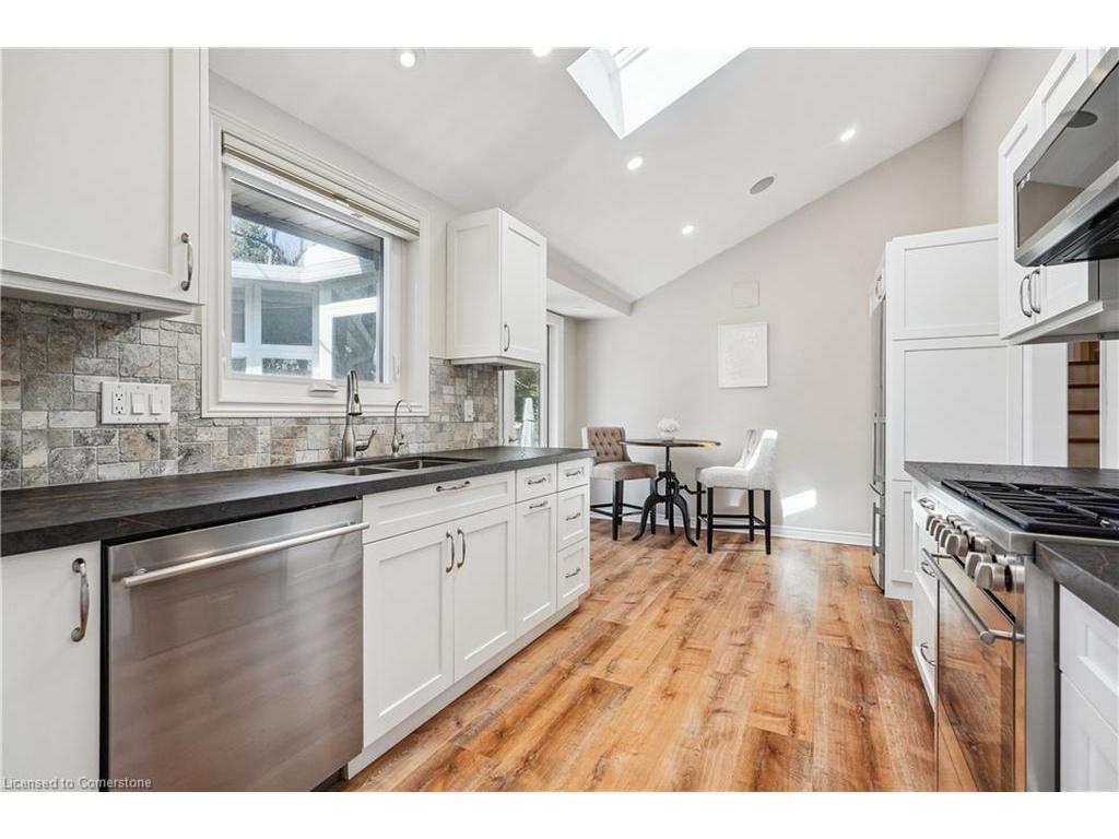 









602


Rosedale

Crescent,
Burlington,




ON
L7N 2T1

