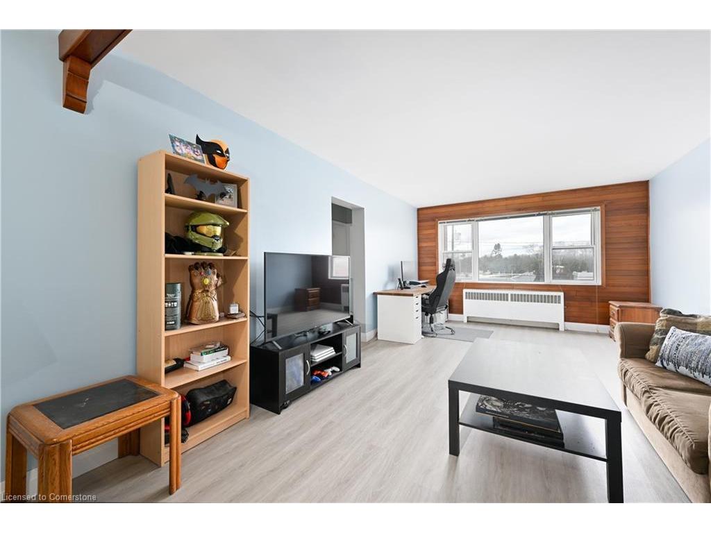 









2418


New

Street, 11,
Burlington,




ON
L7R 1J6

