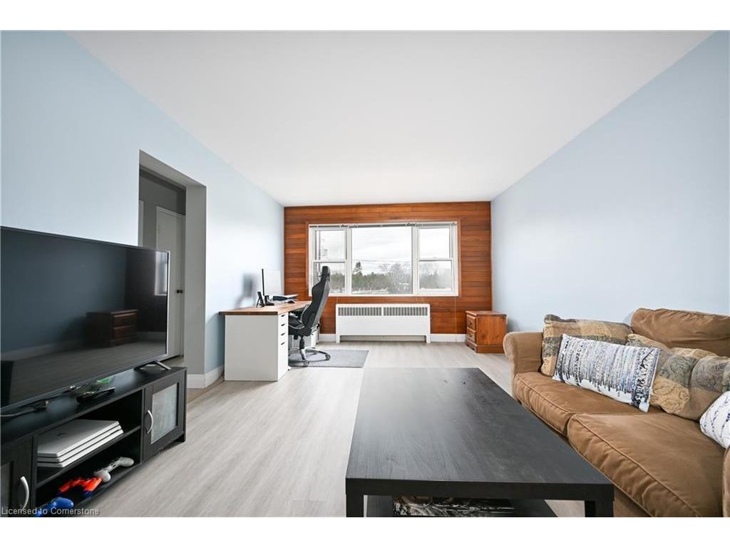 









2418


New

Street, 11,
Burlington,




ON
L7R 1J6

