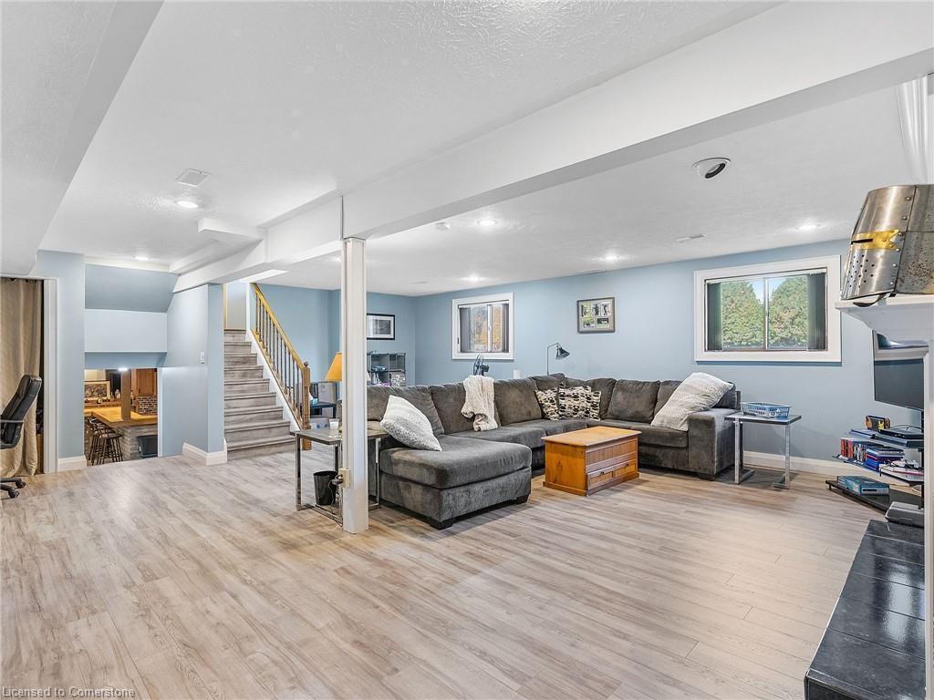 









1306


St Johns

Road West,
Simcoe,




ON
N3Y 4K1

