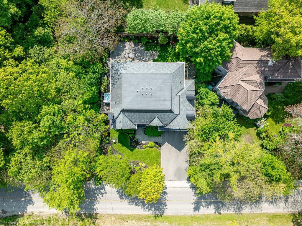 









92


Pinetree

Way,
Mississauga,




ON
L5G 2R1

