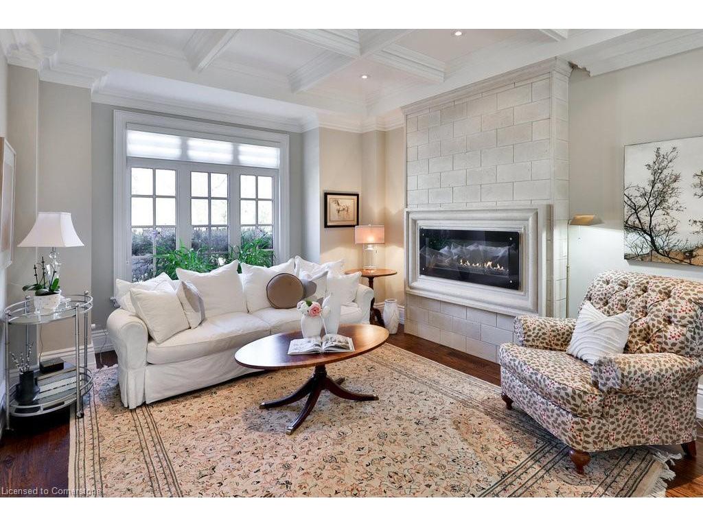 









92


Pinetree

Way,
Mississauga,




ON
L5G 2R1

