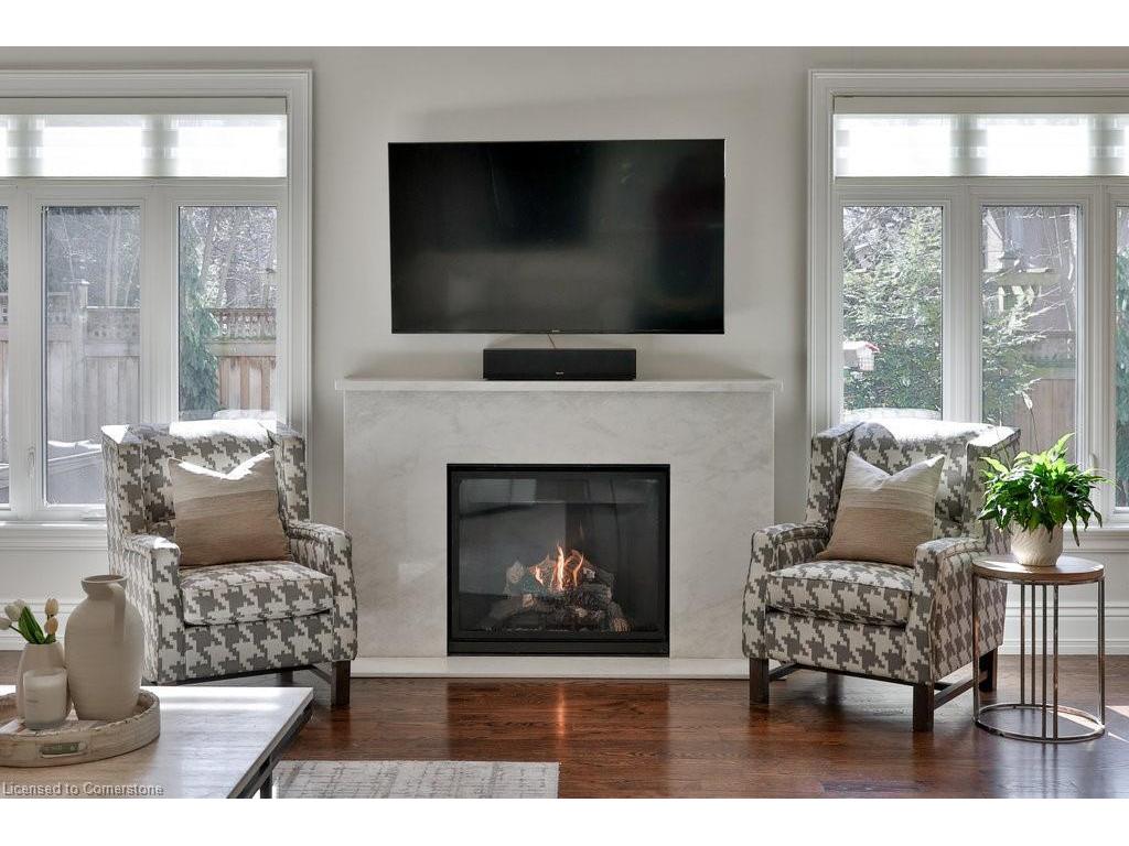 









92


Pinetree

Way,
Mississauga,




ON
L5G 2R1

